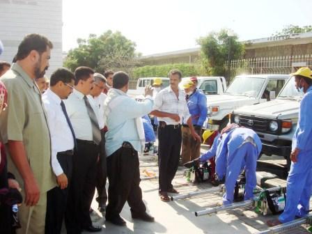 د. الجفري يدشن الحملة الصحية في عدن أمس الأول